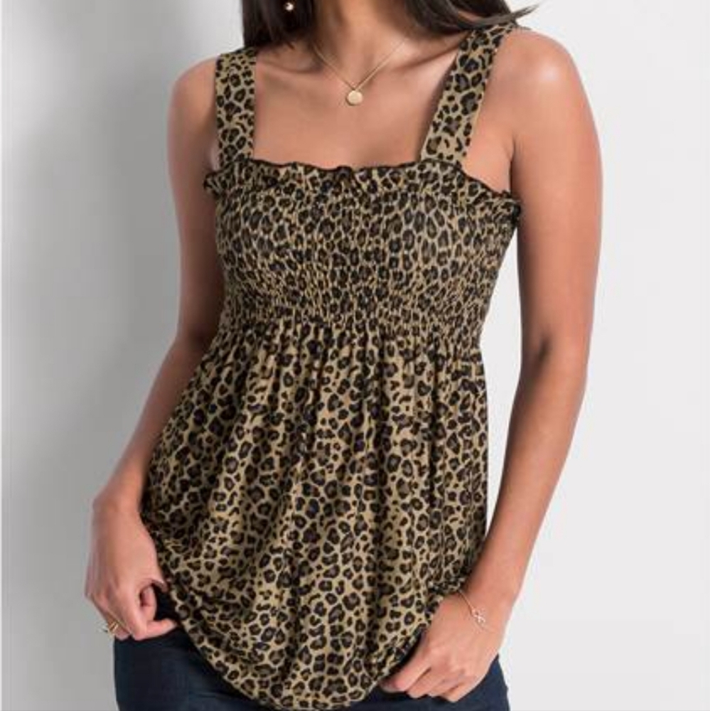 VENUS Leopard Top Size Large